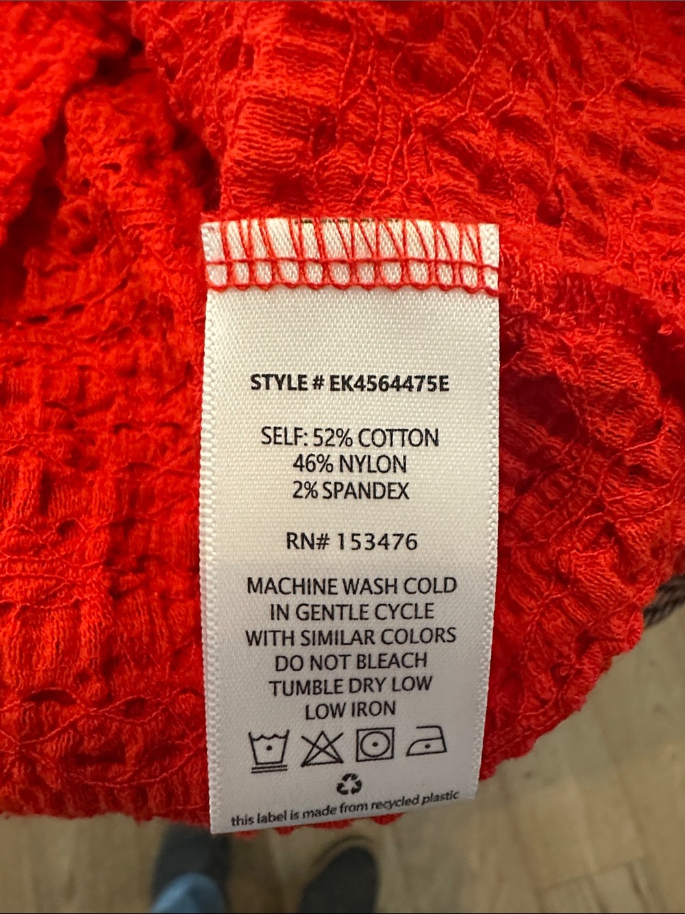 Evereve Red Textured Sleeveless Tank - Picture 4 of 4